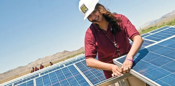 PANEL SOLAR Mantenimiento, Limpieza en Lima