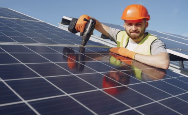 PANEL SOLAR Mantenimiento, Limpieza en Lima